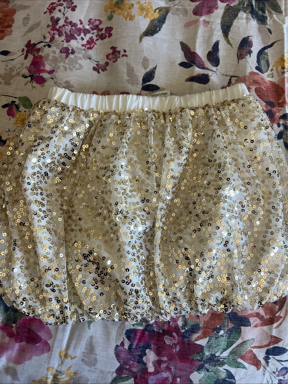 Cherokee skirt mini sequins gold size L(10-12)